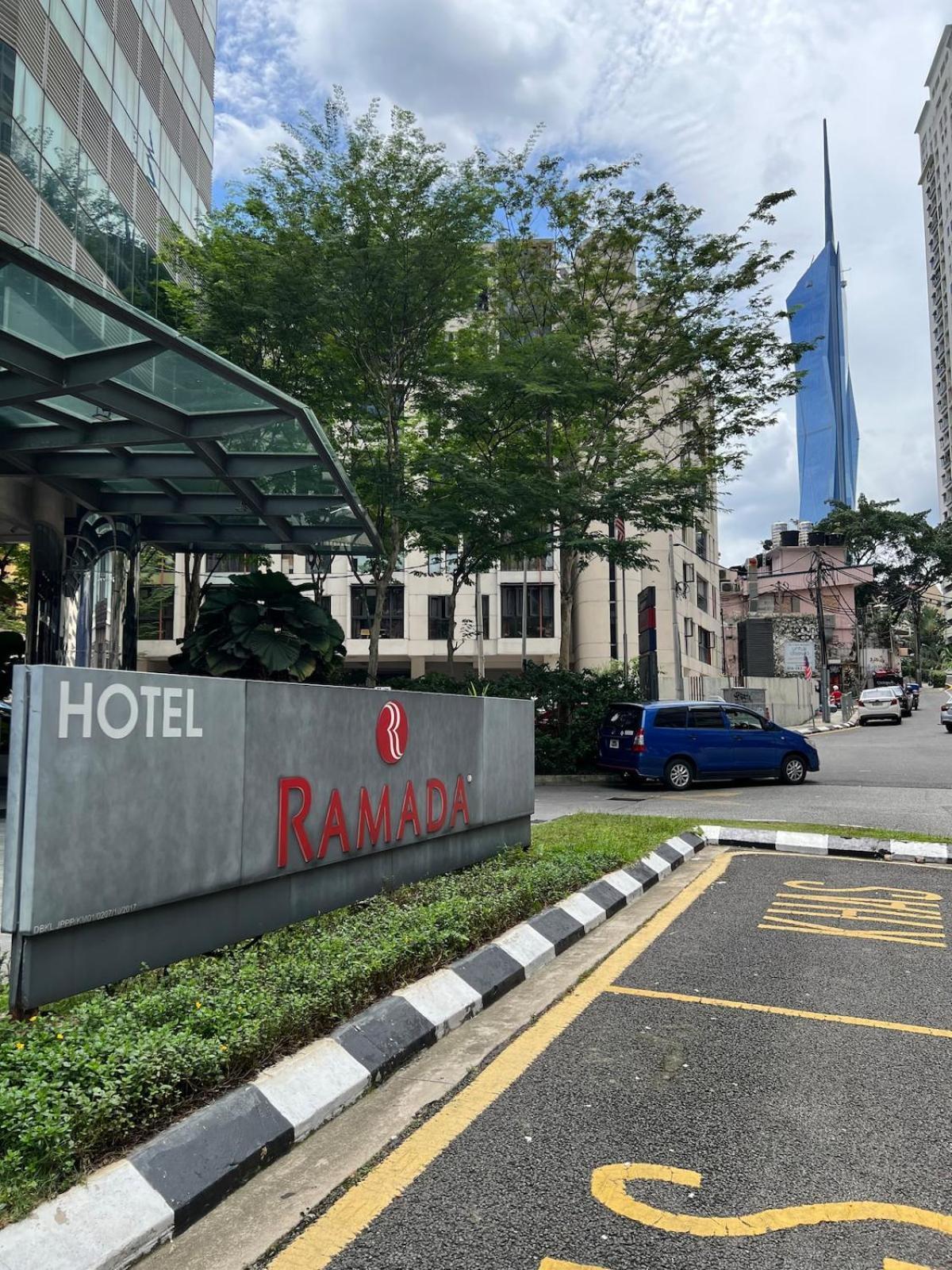 Stylish Bukit